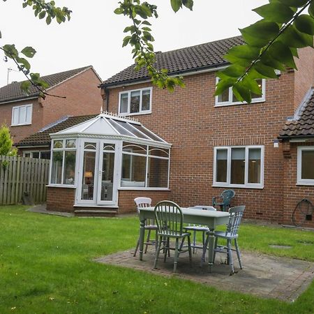 The Willows With Free Parking For 2 Cars York Eksteriør billede
