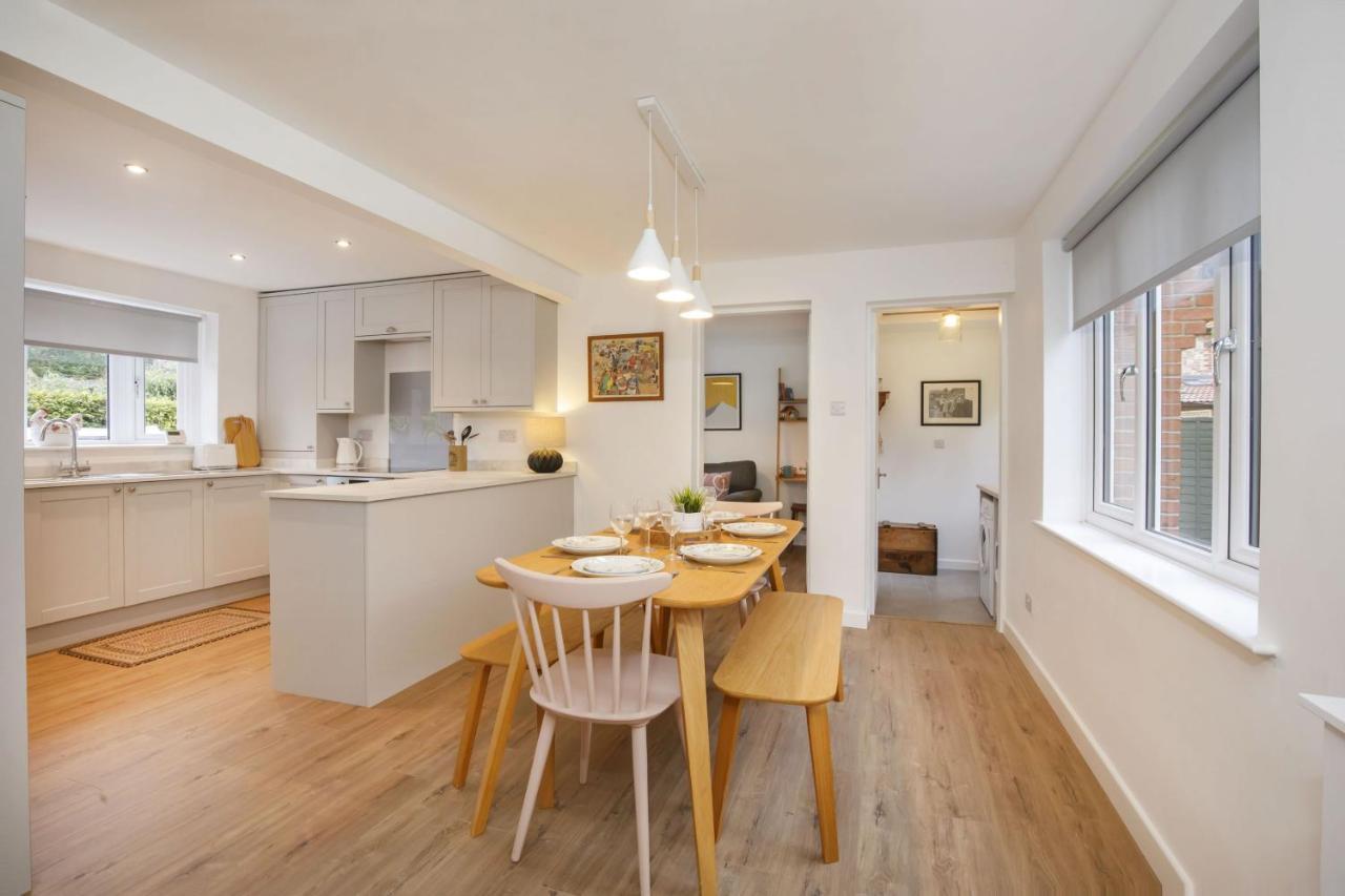 The Willows With Free Parking For 2 Cars York Eksteriør billede