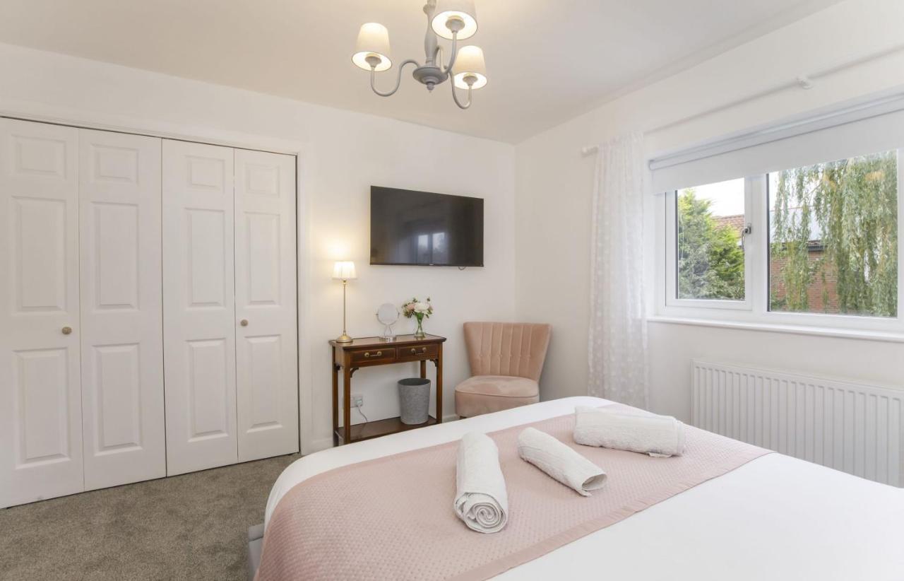 The Willows With Free Parking For 2 Cars York Eksteriør billede
