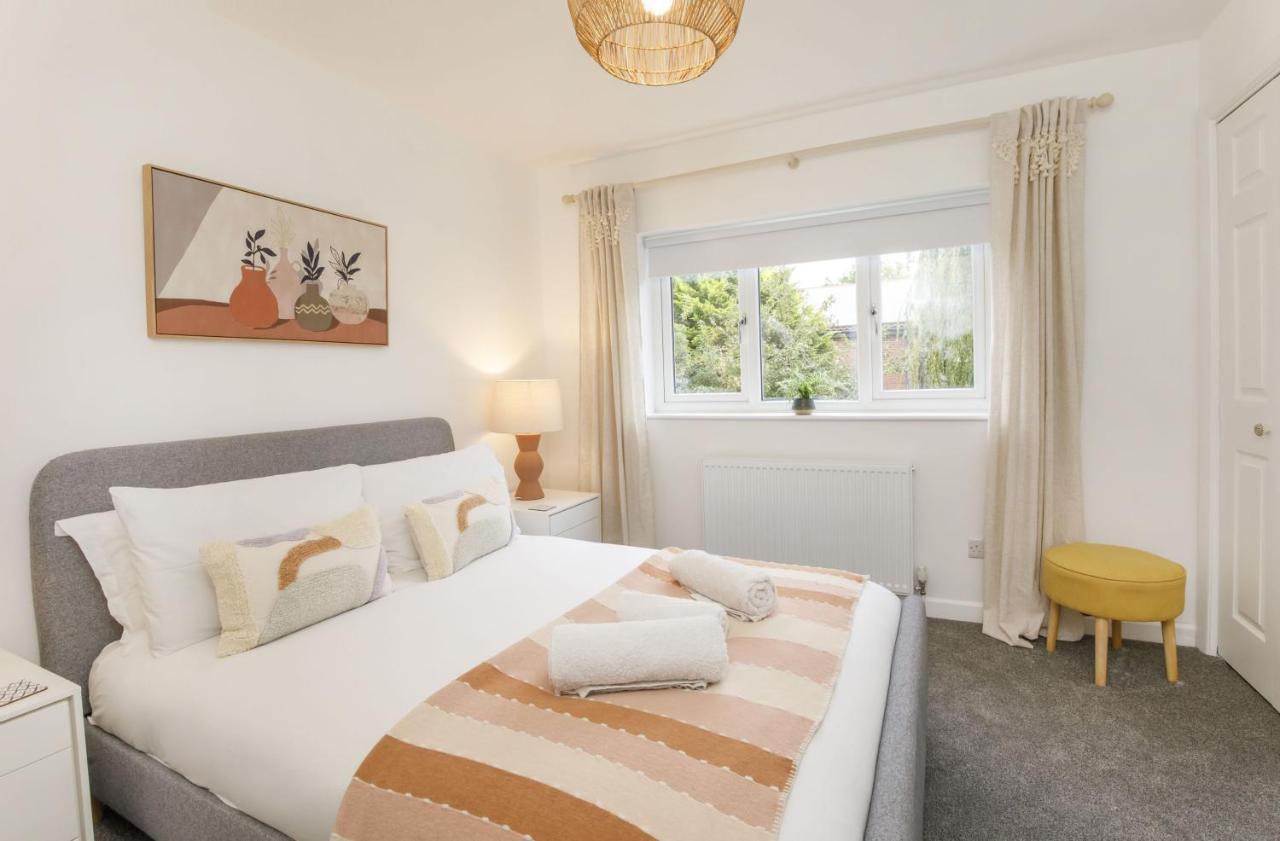 The Willows With Free Parking For 2 Cars York Eksteriør billede