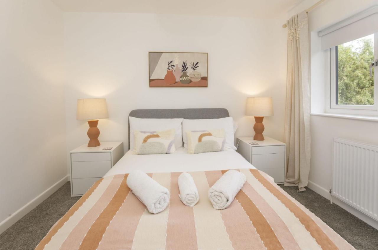 The Willows With Free Parking For 2 Cars York Eksteriør billede